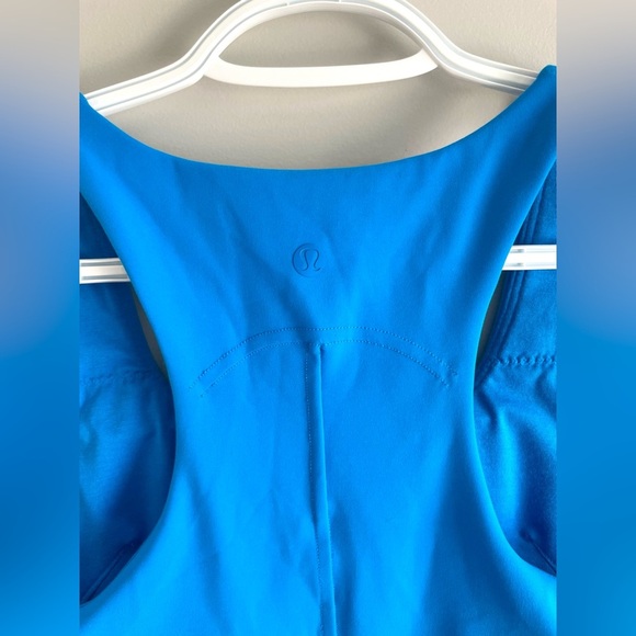 🍋Lululemon InStill Tank Top in Poolside - Picture 2 of 8